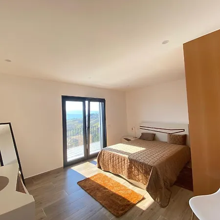 Nyaraló Paraíso Céu Azul *